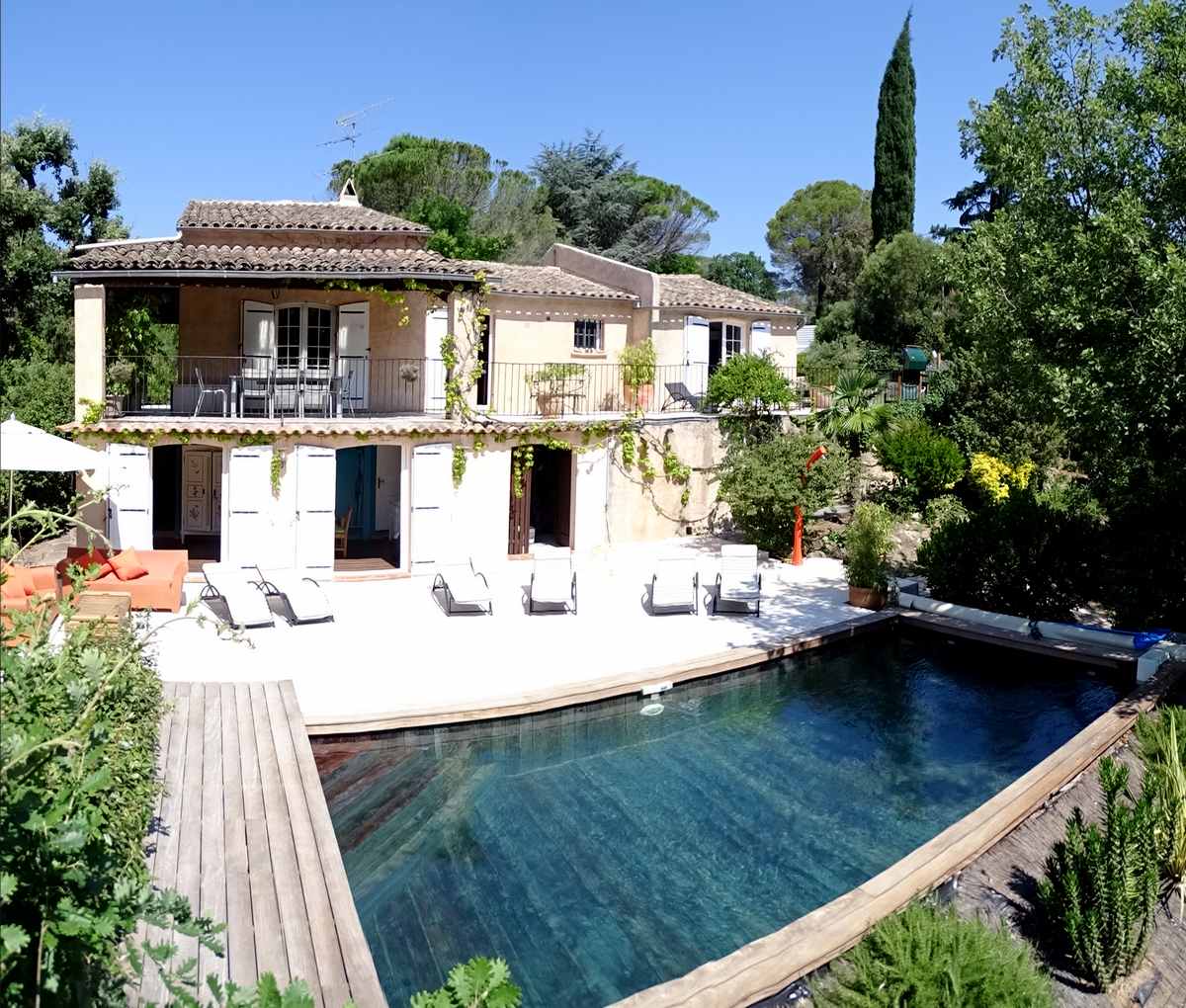 Location maison vacances bord de mer méditerranée