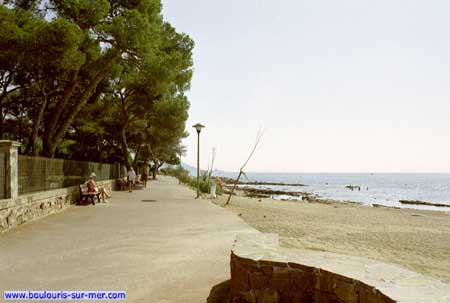 la plage d'Arène Grosse, les plages de Boulouris, location saint Raphael Var