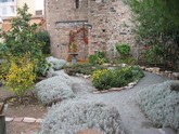 Le musée Archéologique,le jardin de l'église de Saint Raphael location appartements Boulouris Var